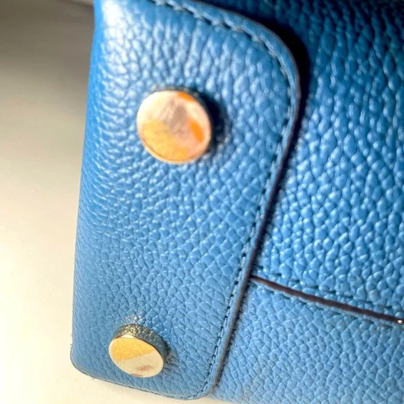 LE Michael Kors crossbody Bundle - Picture 15 of 16